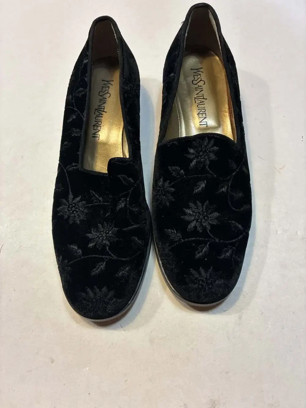 Yves Saint Laurent Black Floral Velvet Loafers Size 9 M